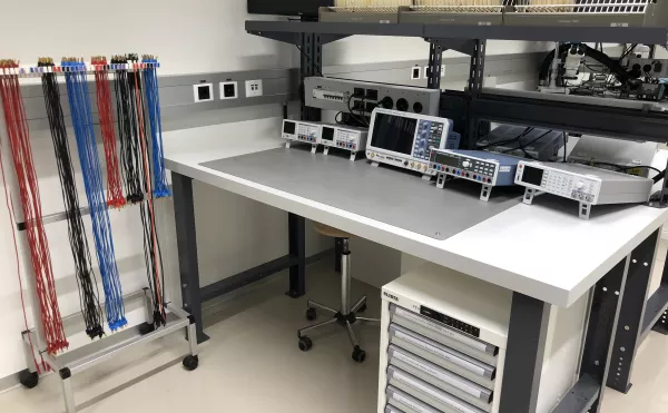 Measurment and test station